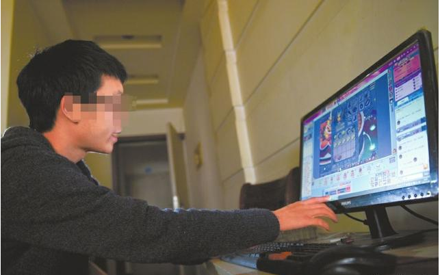 直播游戏还能赌博？小伙看网络游戏直播赌博不到一年输380万！