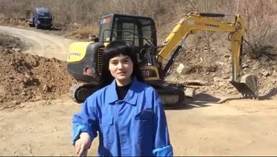 用挖掘机炒小龙虾 这事只有蓝翔能干