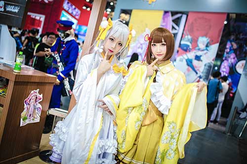 主厨我们来啦！《料理次元》食灵现身萤火虫漫展