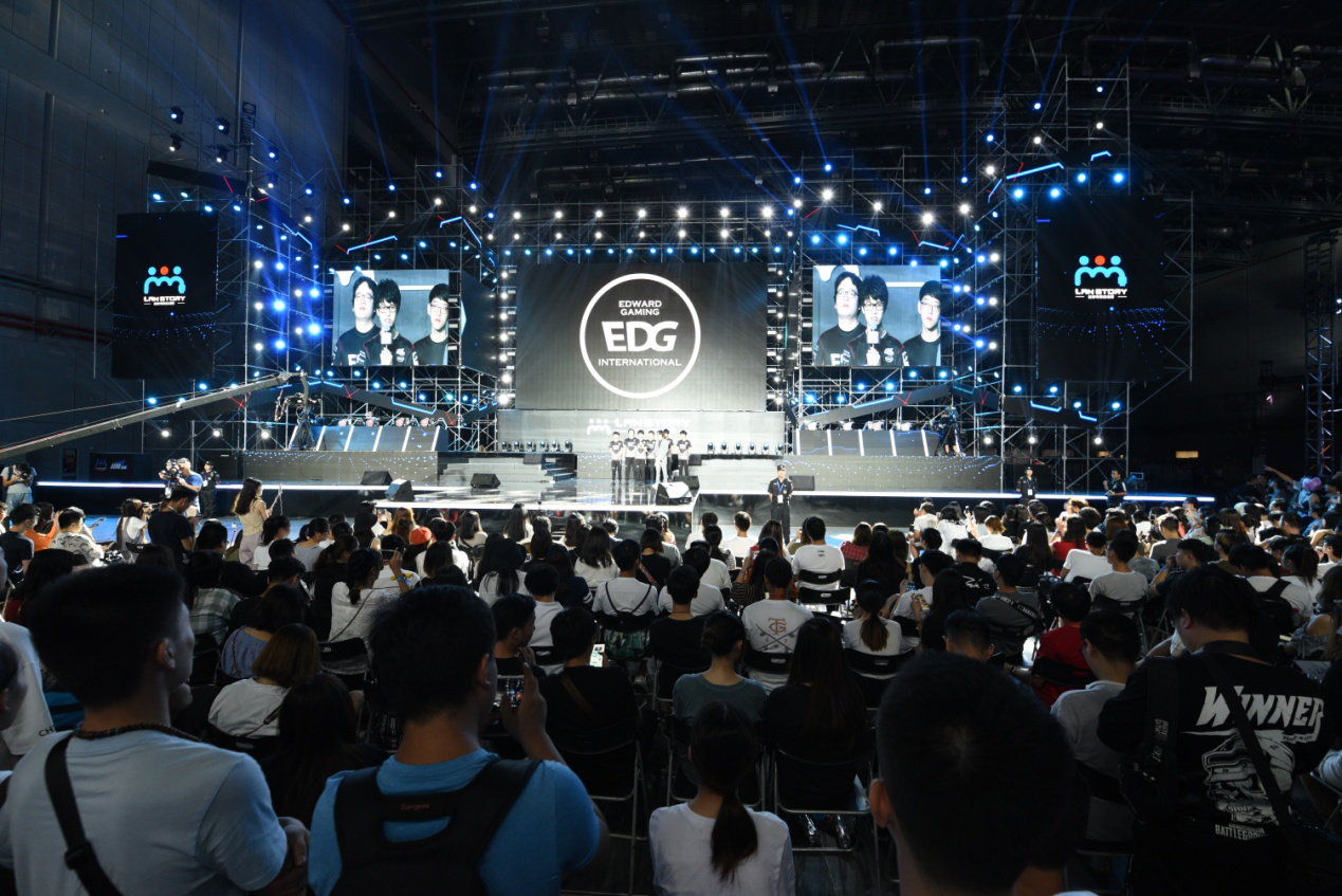 EDG、VG以及守望国家队同天亮相 LanStory迎来活动最高潮