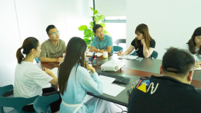 新动作——众星孵化平台首场客户周会正式开启